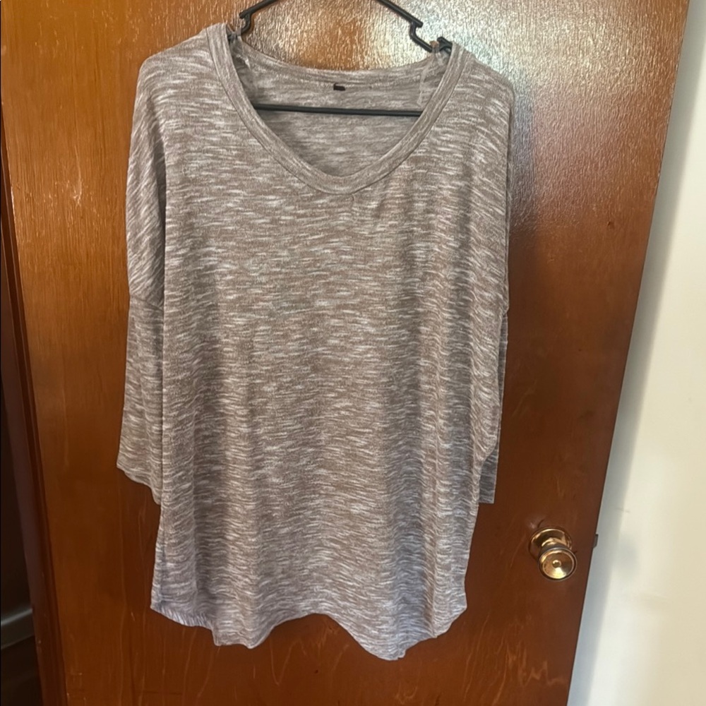 Heather Gray Long Sleeve Women's Top